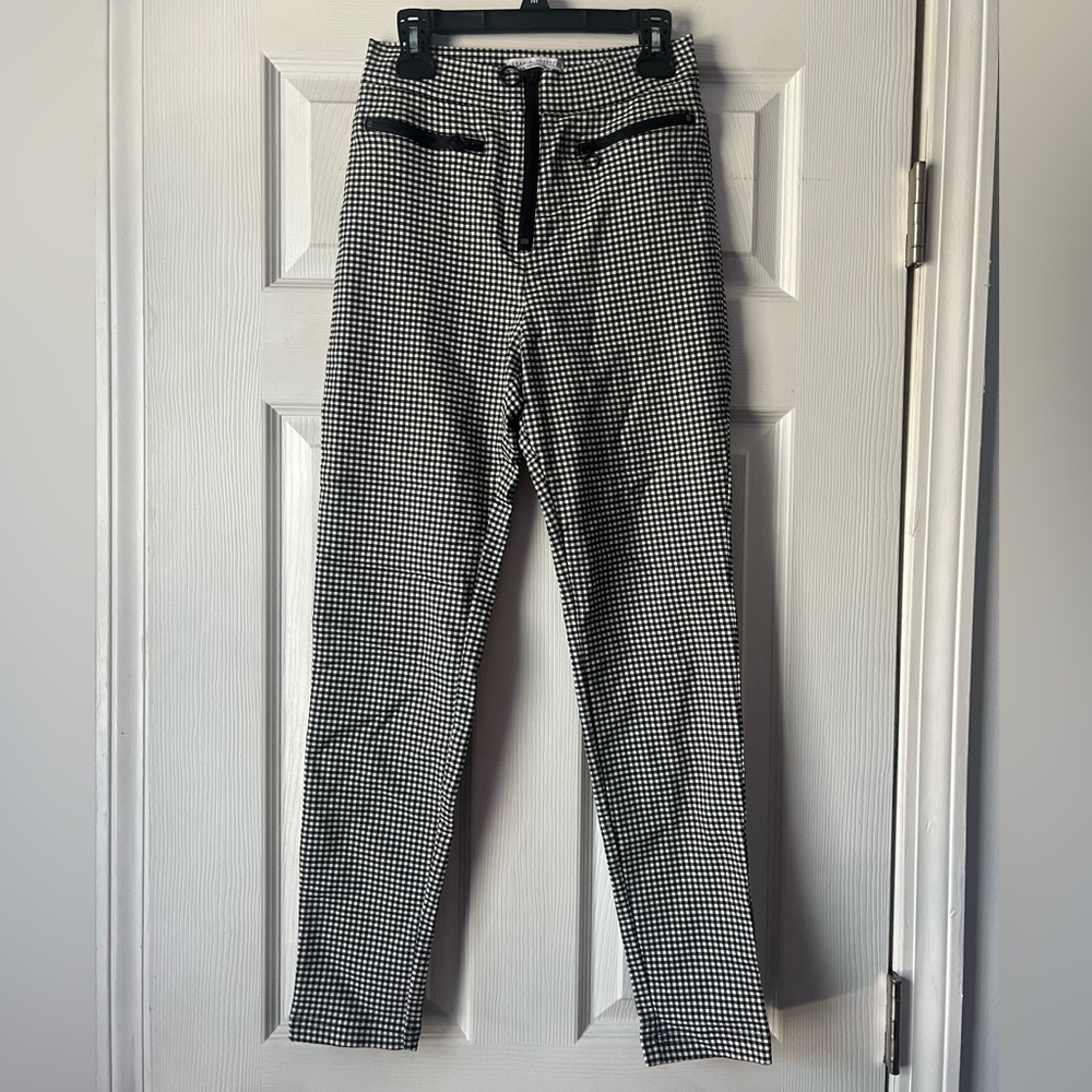Urban Outfitters checkered black & white pants Size 2